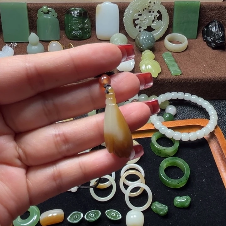 未镶嵌手串和田玉（青白玉）