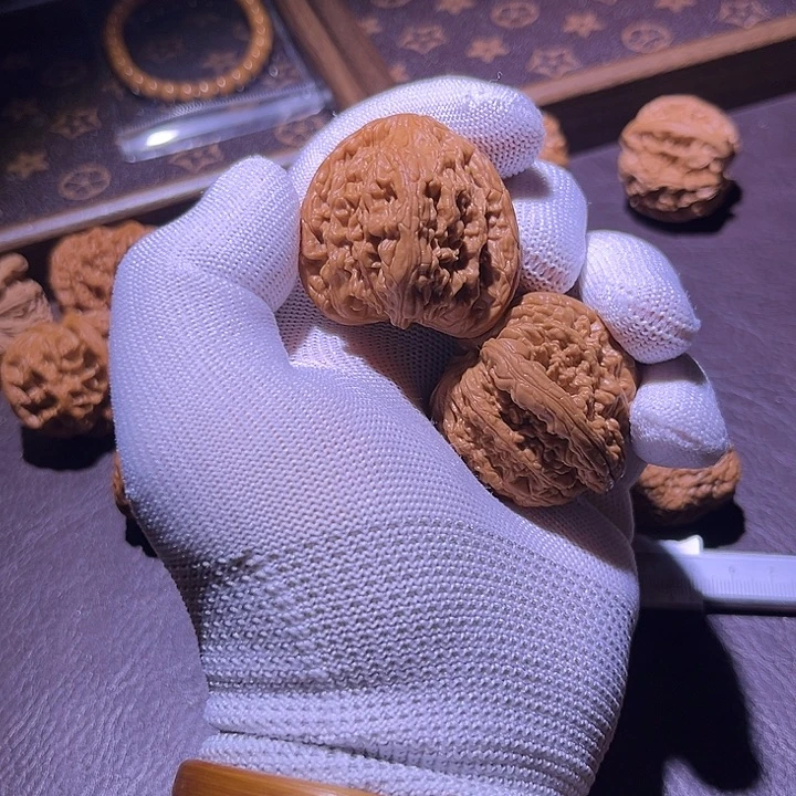 桃核把件蓟县虎头王