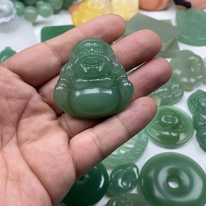 东陵石颈饰未镶嵌南*碟