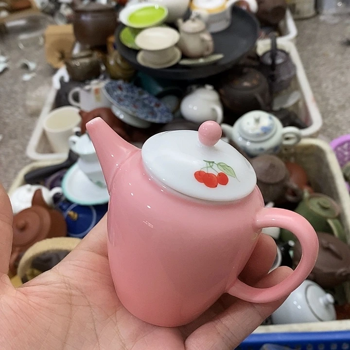 琥***珀陶瓷艺术品及陶瓷制品
