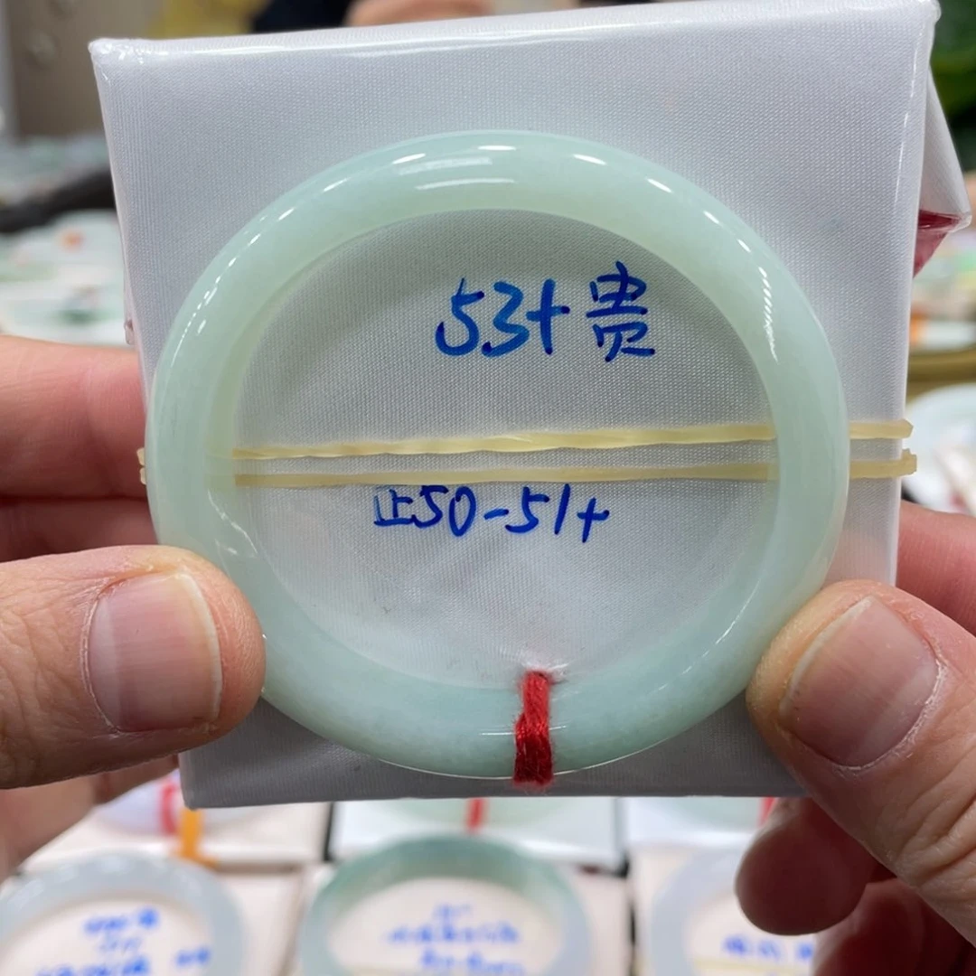 未镶嵌手镯翡翠翡翠