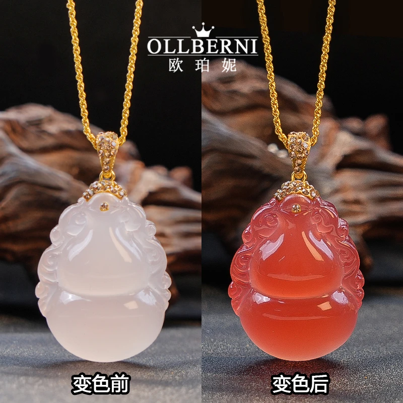 钛钢项链 女款女士变色冰透雕刻镶嵌气质俏色坠链项坠项链2020