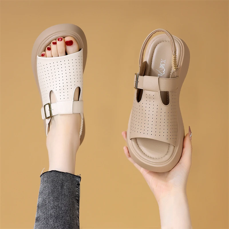 厚底罗马凉鞋女夏款2025新款小个子增高仙女风高跟百搭沙滩鞋
