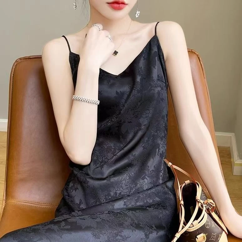 缎面提花吊带连衣裙2025夏季中式新款高级显瘦过膝长裙国风气质