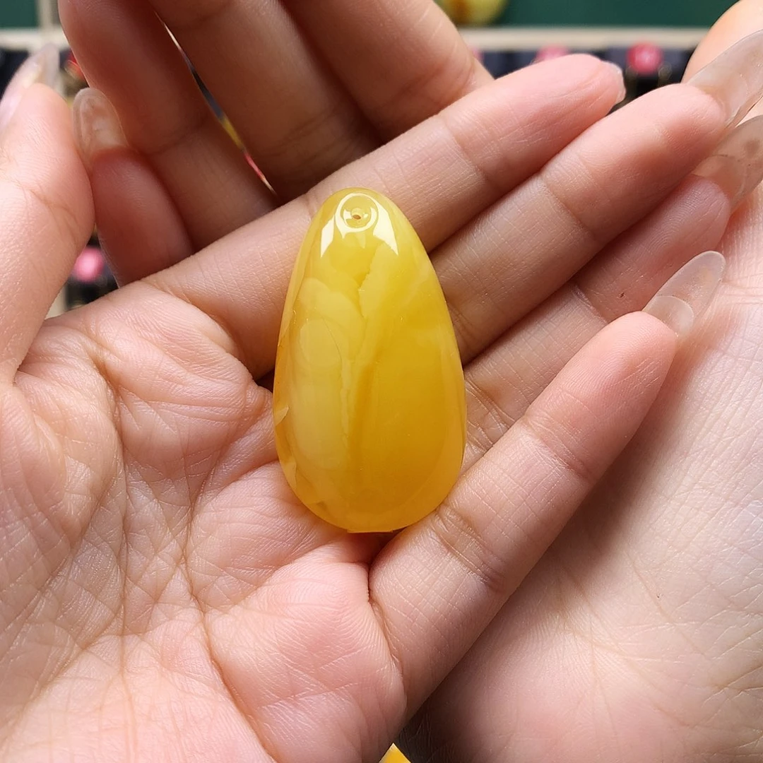蜜蜡颈饰未镶嵌吊坠
