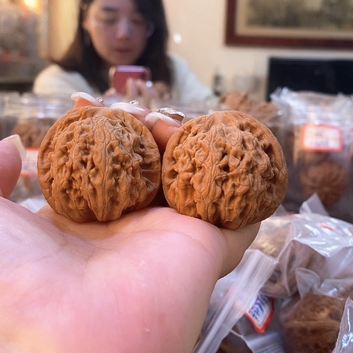 文玩核桃吊坠41玄武狮子头