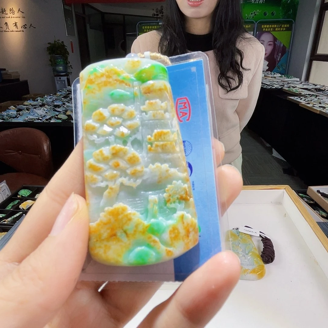 颈饰未镶嵌翡翠翡翠