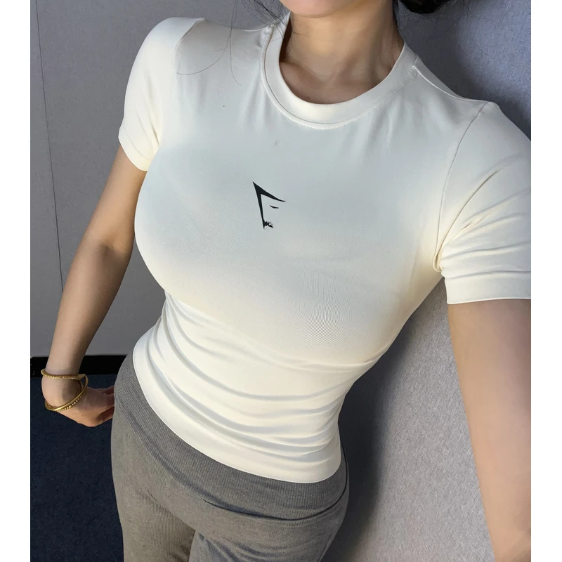 肌肉女必备鲨鱼冰皮短袖