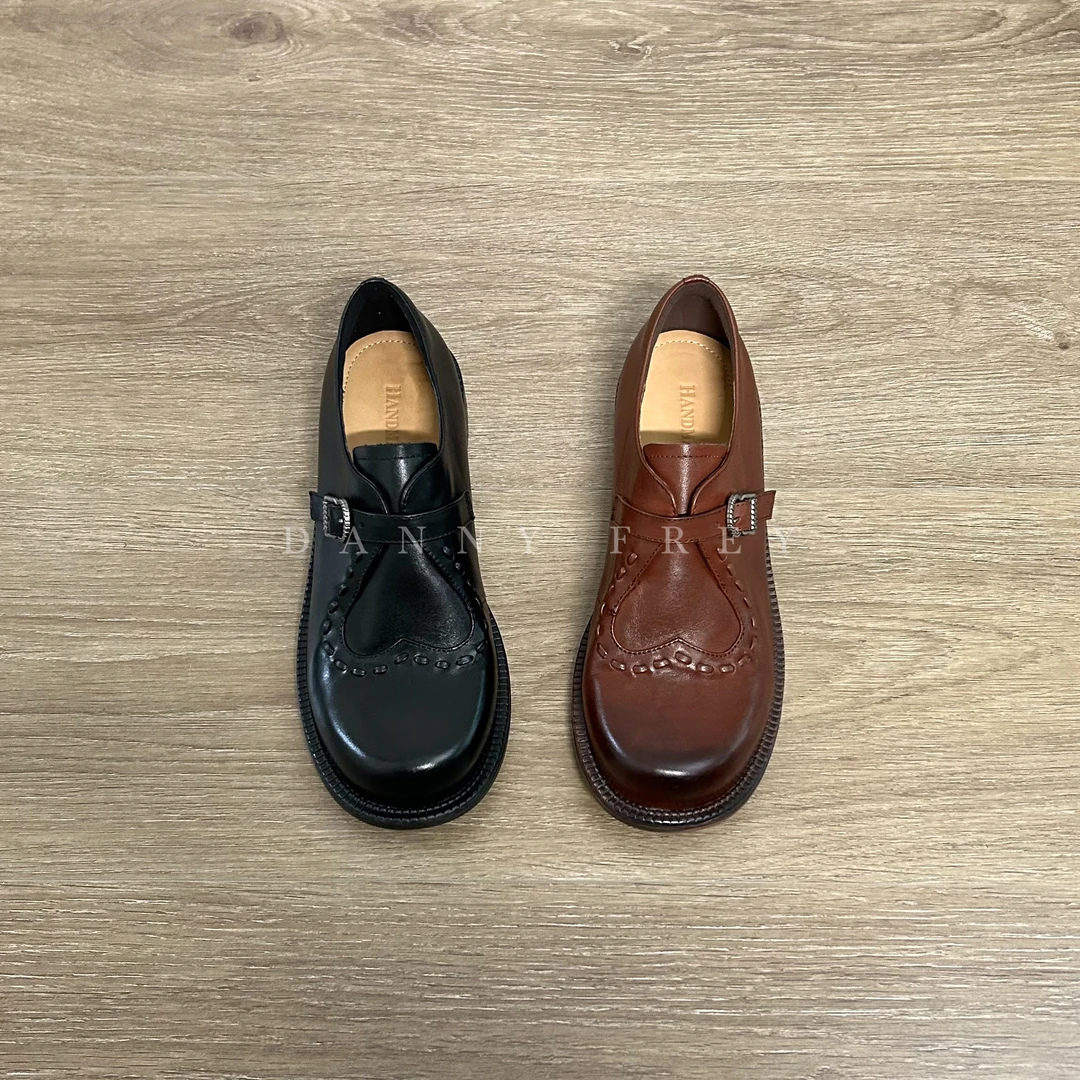 Dannyfrey日系学院风水洗牛皮女复古通勤编织圆头皮带扣乐福鞋4CM