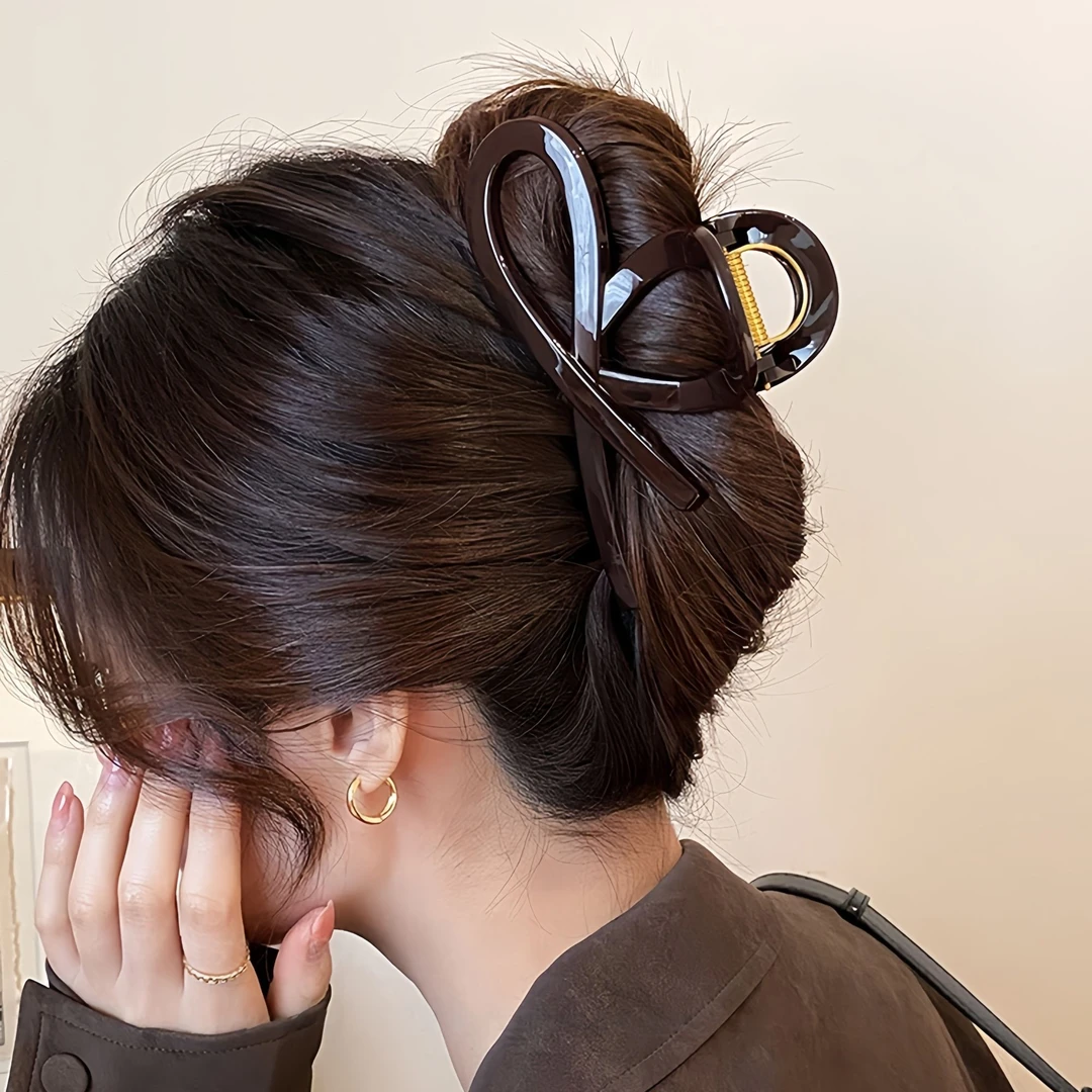 小众设计抓夹女2025新款大号发夹鲨鱼夹春夏高级感后脑勺气质发夹