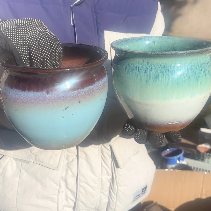 红陶瑕疵两个口径15*13