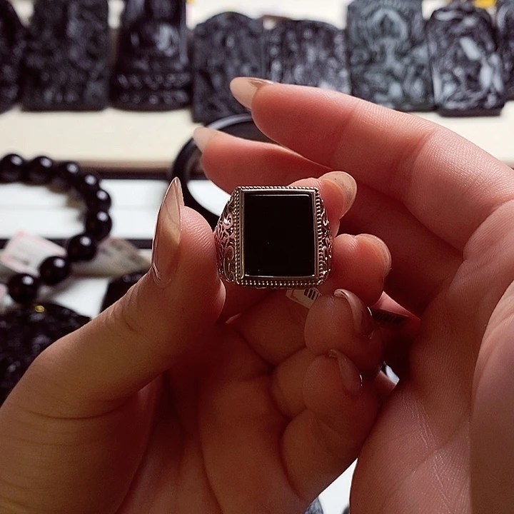 翡翠未镶嵌戒指天然缅料A货马鞍戒