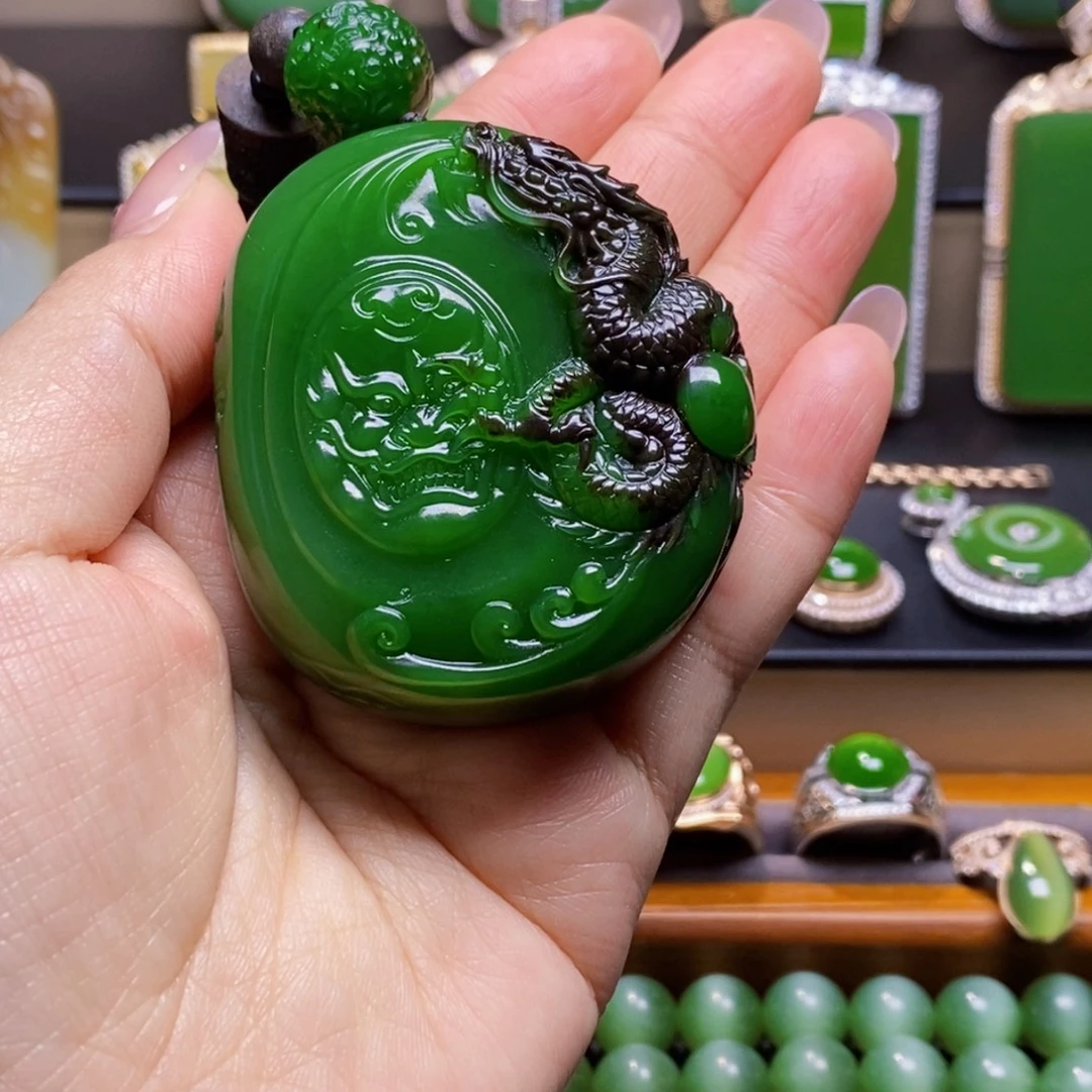 富****和田玉未镶嵌挂件