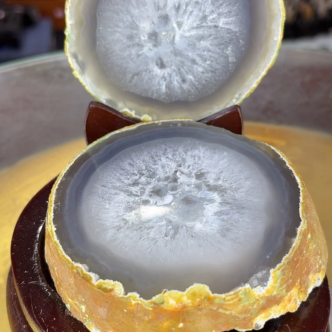 缅甸天然缅玛摆件