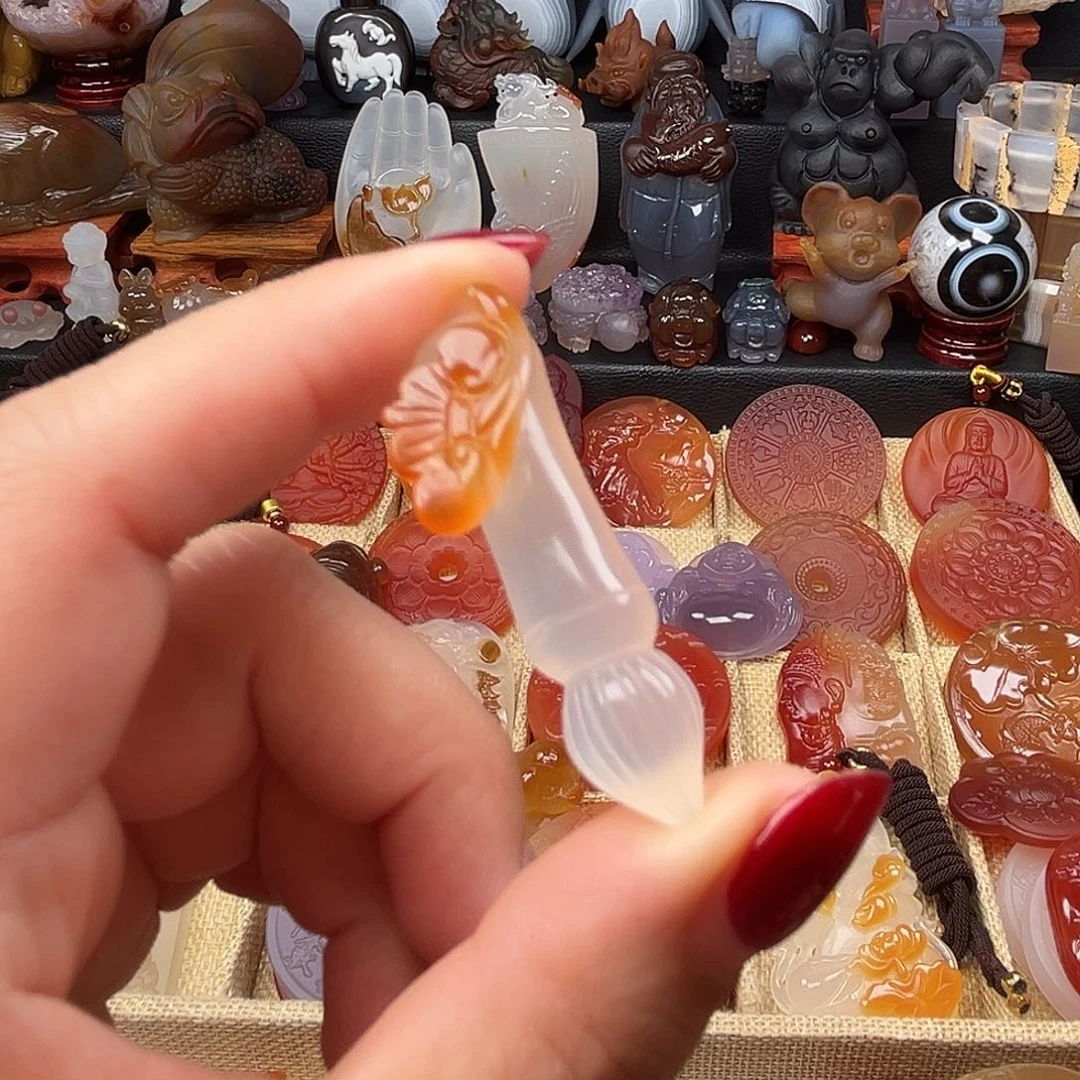 玛瑙/玉髓未镶嵌颈饰