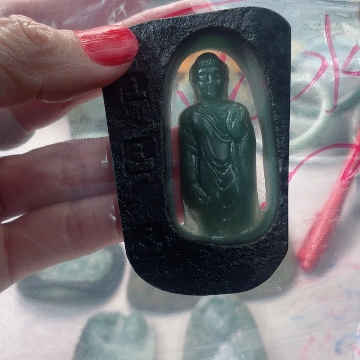 不****定制翡翠未镶嵌毛货