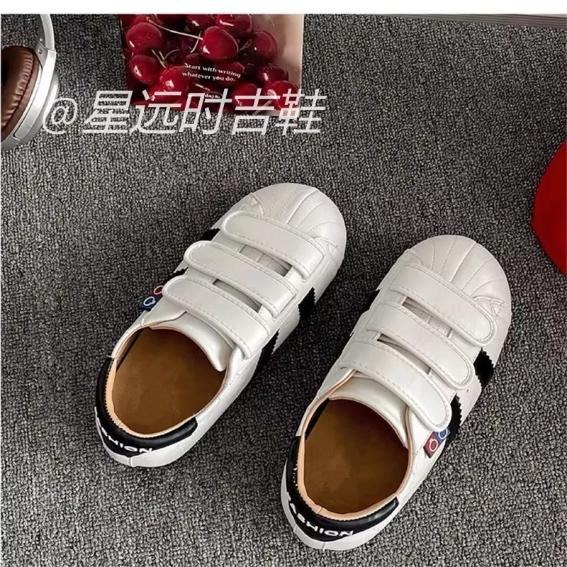 配裙子超好看魔术贴防滑时尚休闲女2025新款百搭不挑人薄底平底鞋