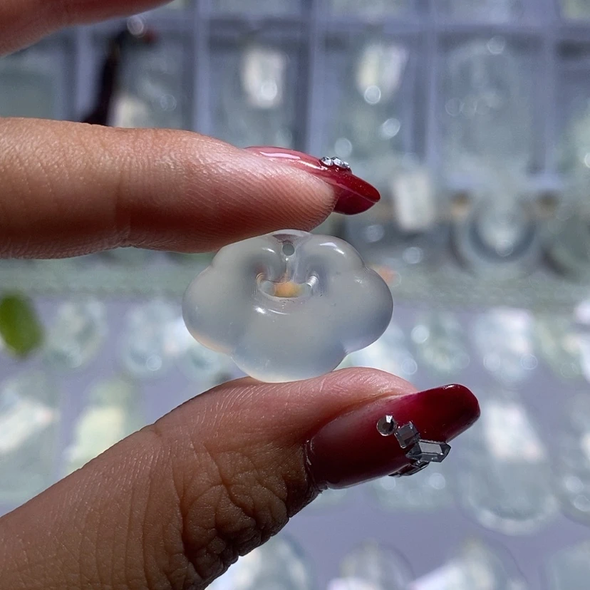 【闪购商品】岫玉颈饰未镶嵌宏**业如意锁