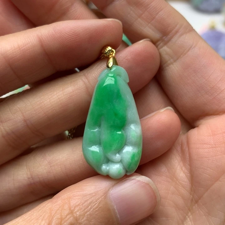 颈饰未镶嵌翡翠翡翠