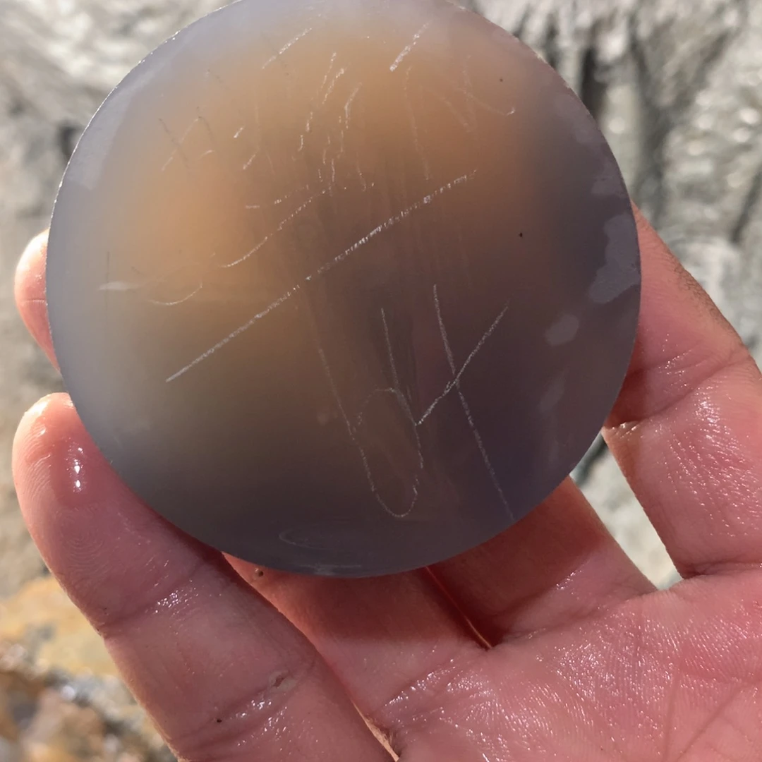 定制玛瑙心**诚原石定制