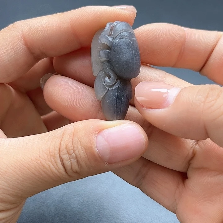 【闪购商品】颈饰未镶嵌和田玉