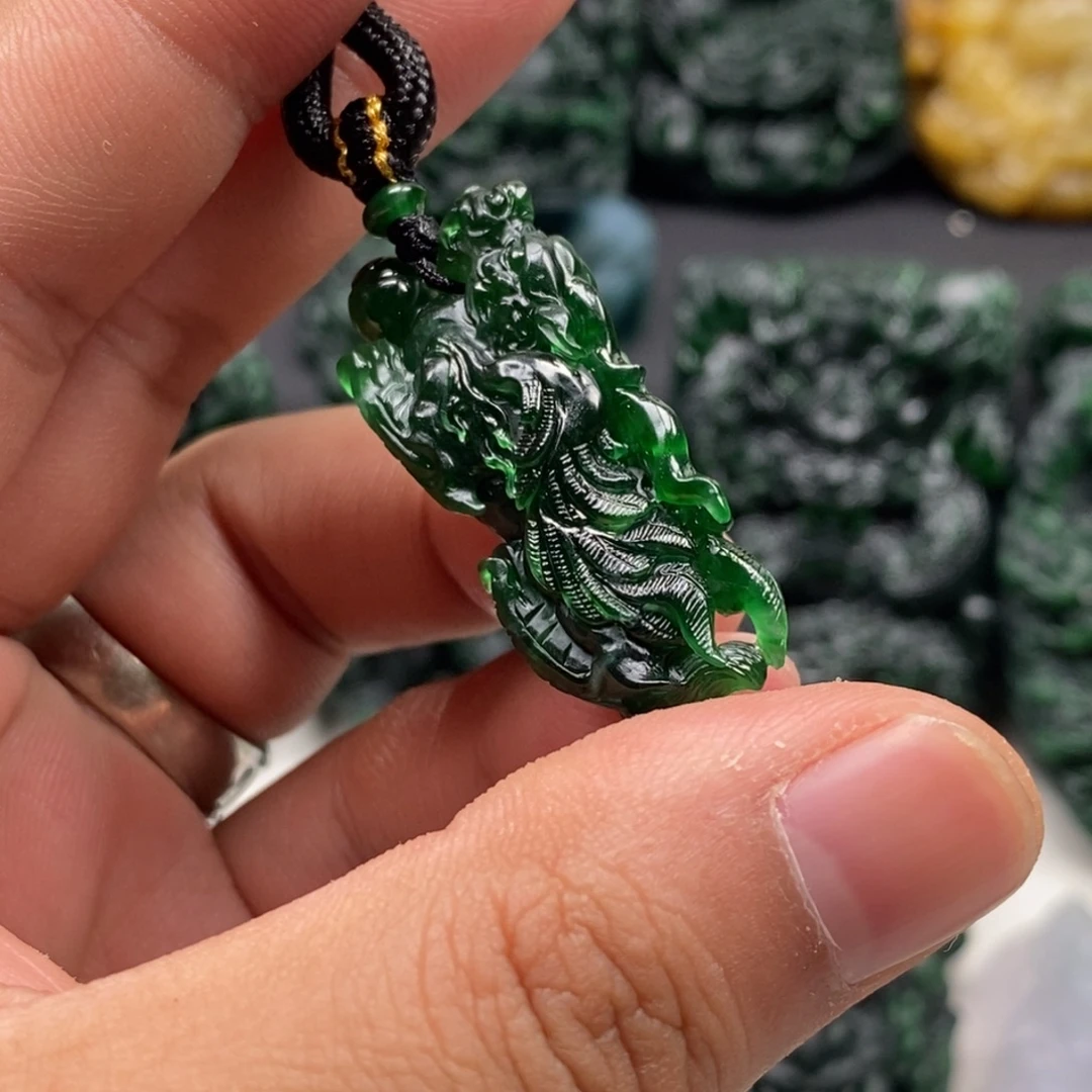 定制翡翠未镶嵌天然翡翠A货貔貅