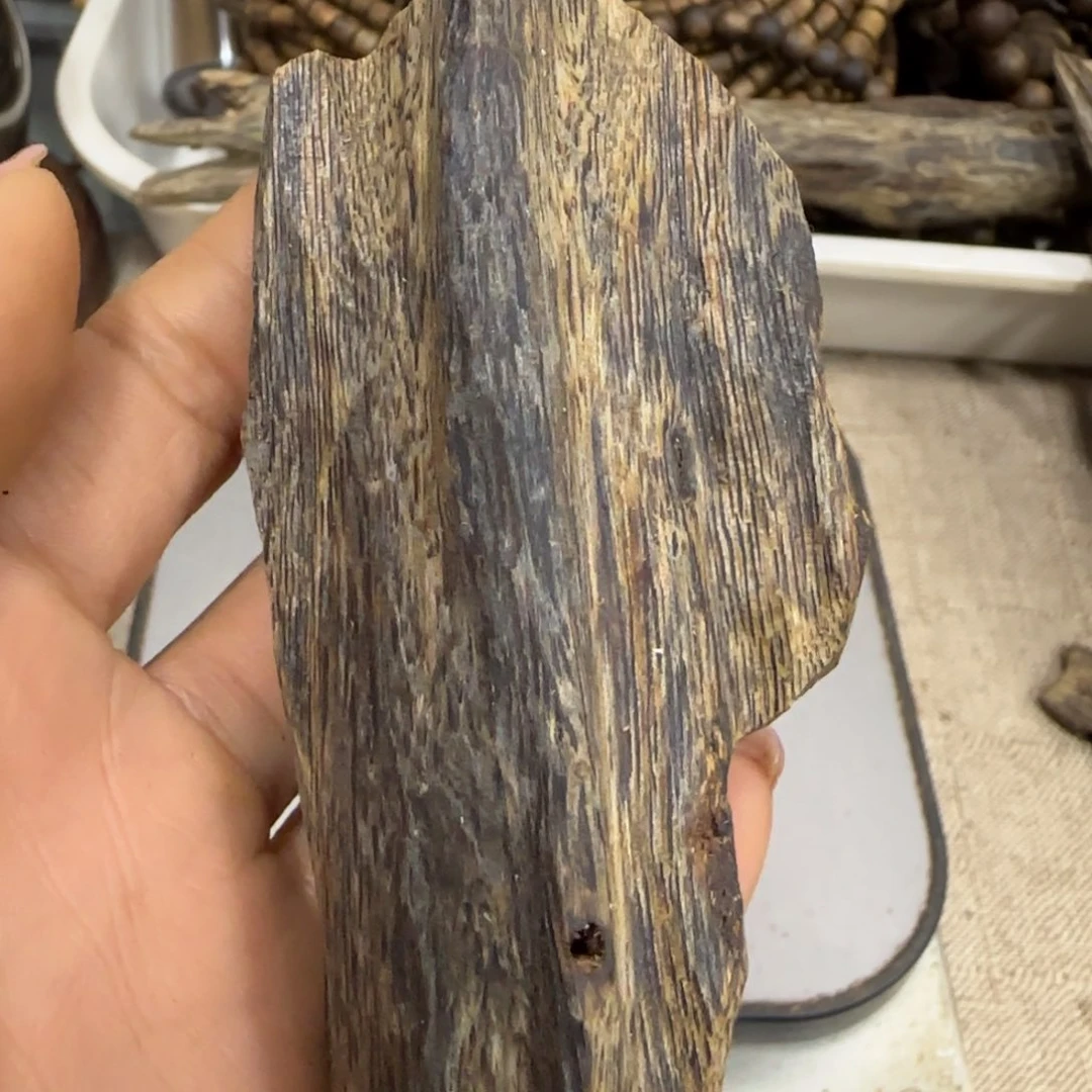 沉香木摆件棋楠沉香天然虫漏块料29.7