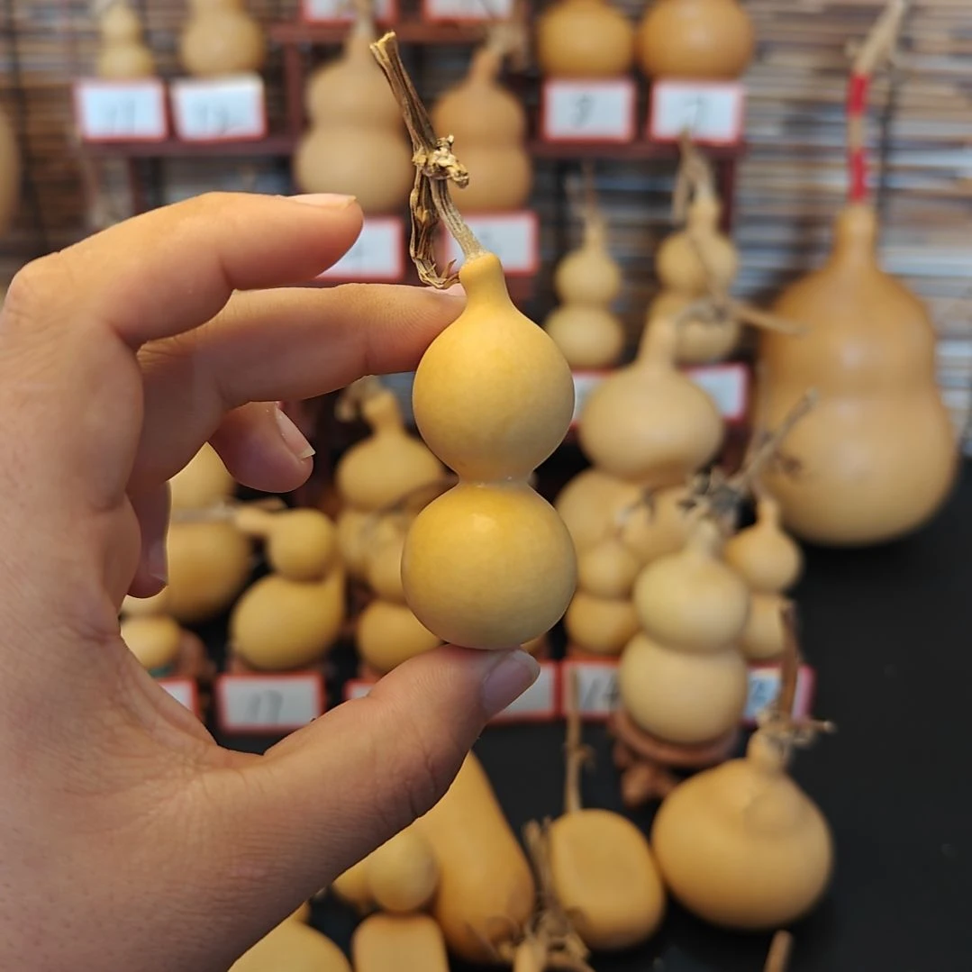 天然细腰八宝手把件