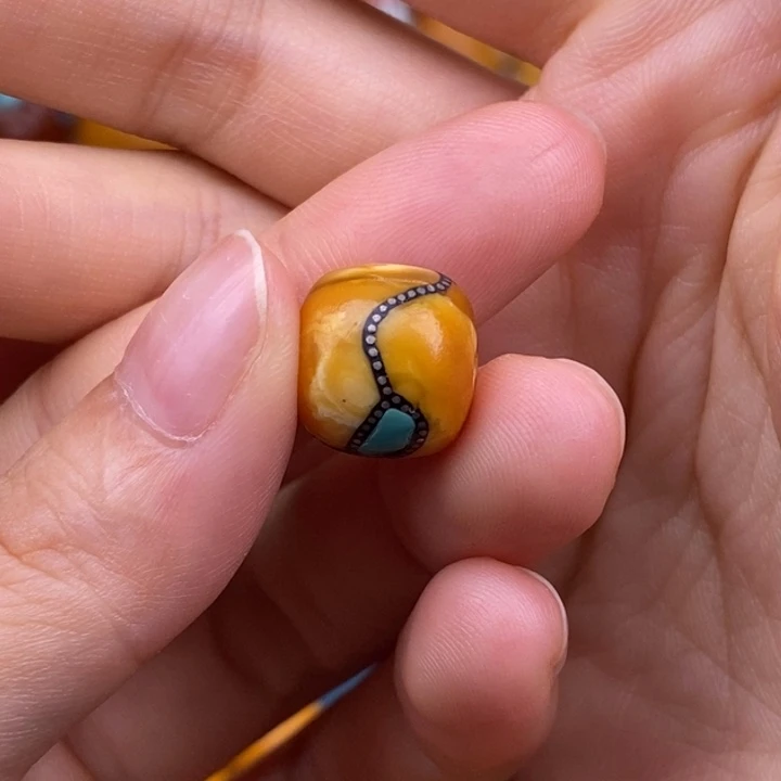 o***K未镶嵌琥珀裸石蜜蜡M