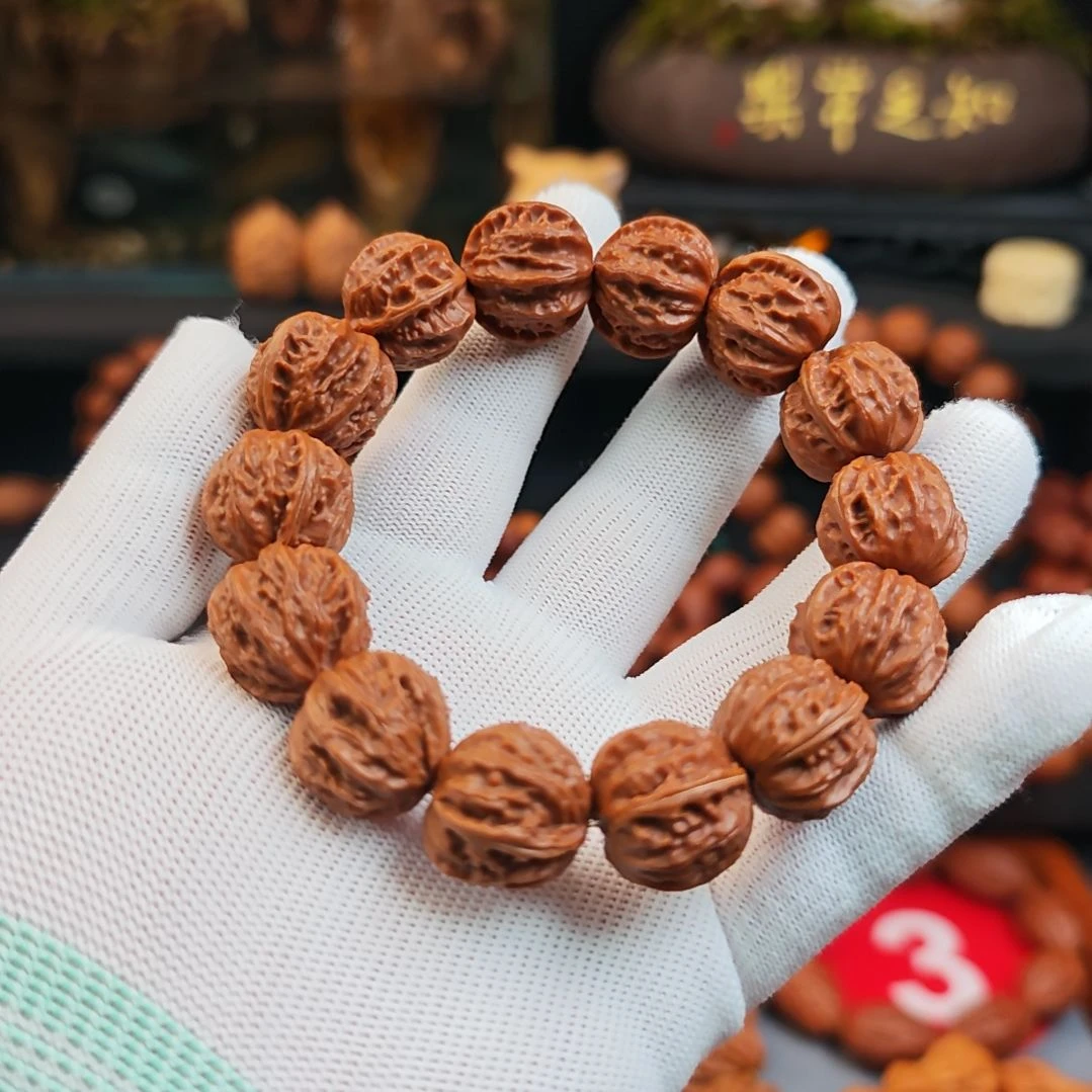 文玩核桃手串树王京八棱楸子核桃手串