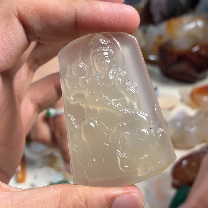 未镶嵌颈饰玛瑙/玉髓