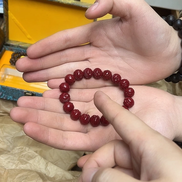 大叶紫檀（黑酸枝木类）