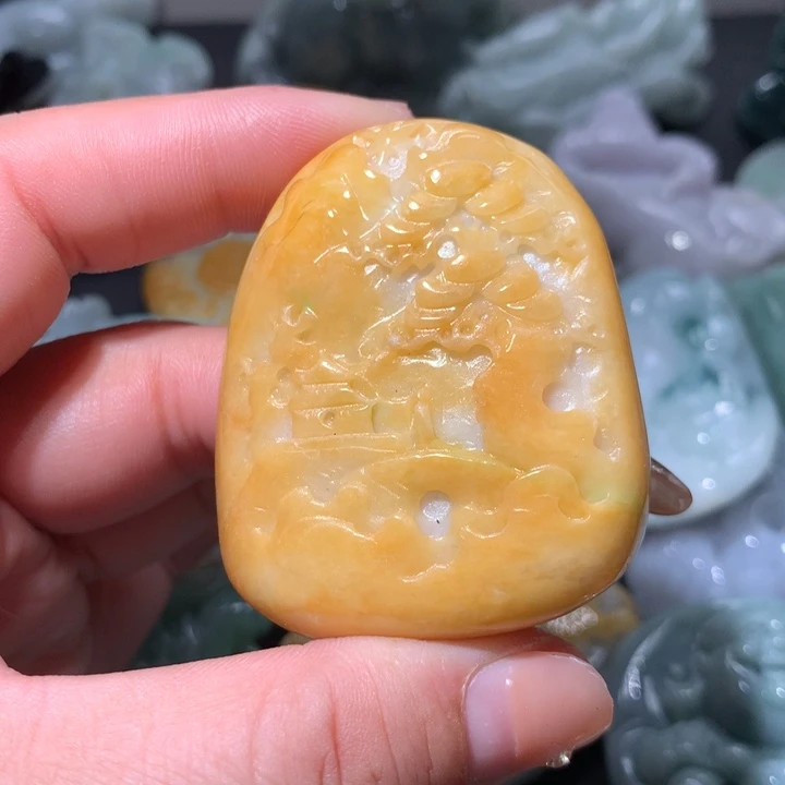 翡翠未镶嵌颈饰保真天然A货翡翠