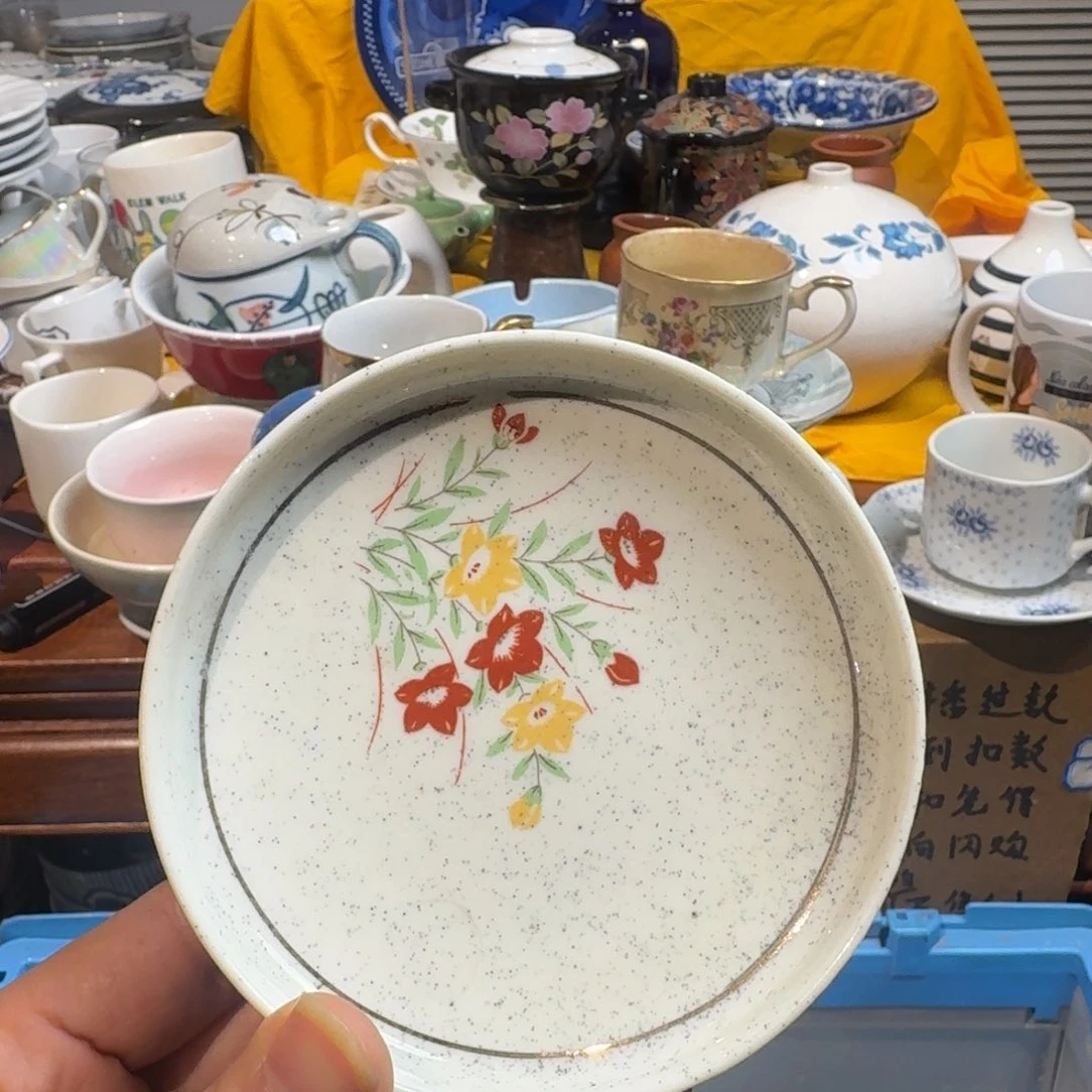 喵***喵默认微瑕不退不换