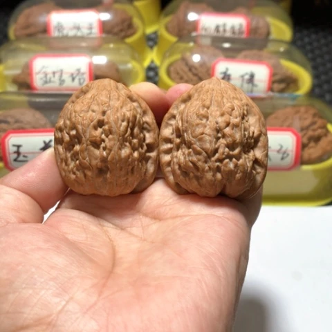 吊坠文玩核桃金钱豹