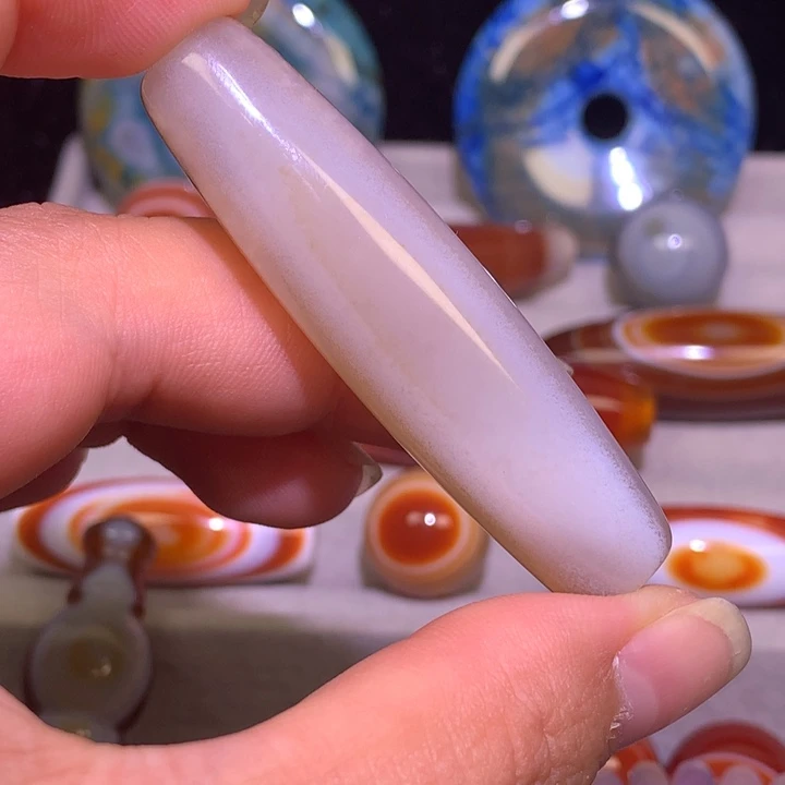未镶嵌玛瑙/玉髓珠宝奇石