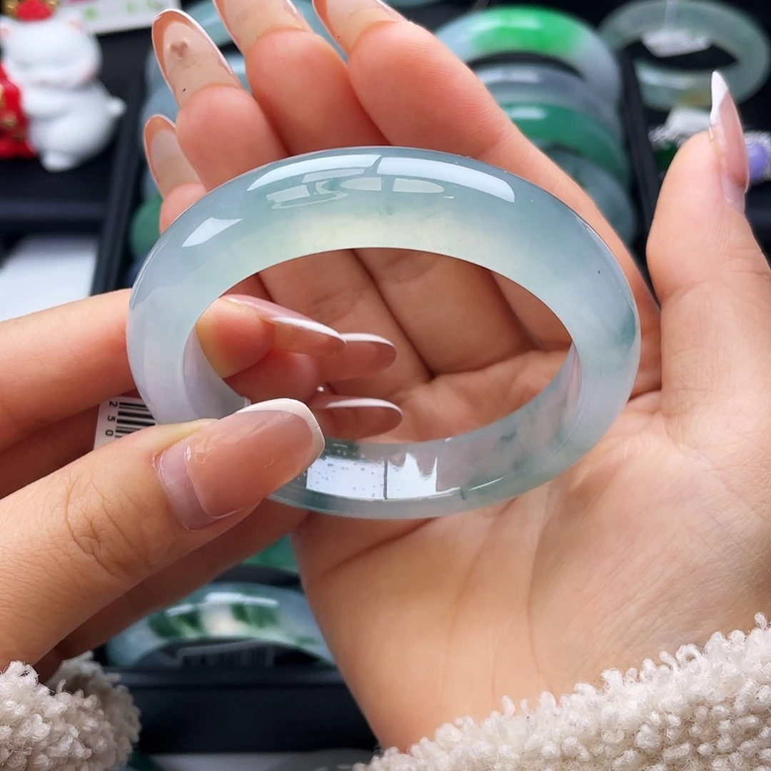 翡翠手镯未镶嵌57冰胶飘蓝花、截图询价