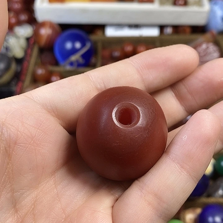未镶嵌颈饰玛瑙/玉髓带**狗