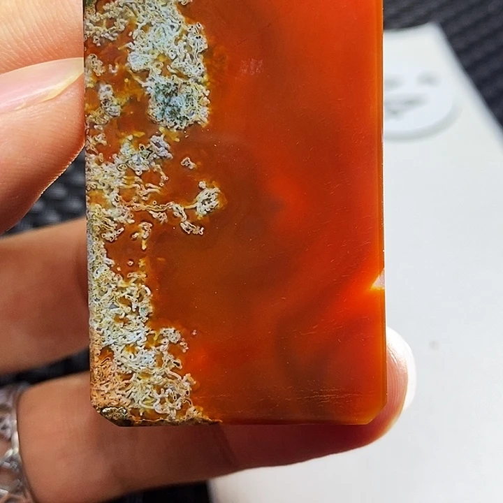 石***人玛瑙/玉髓颈饰未镶嵌