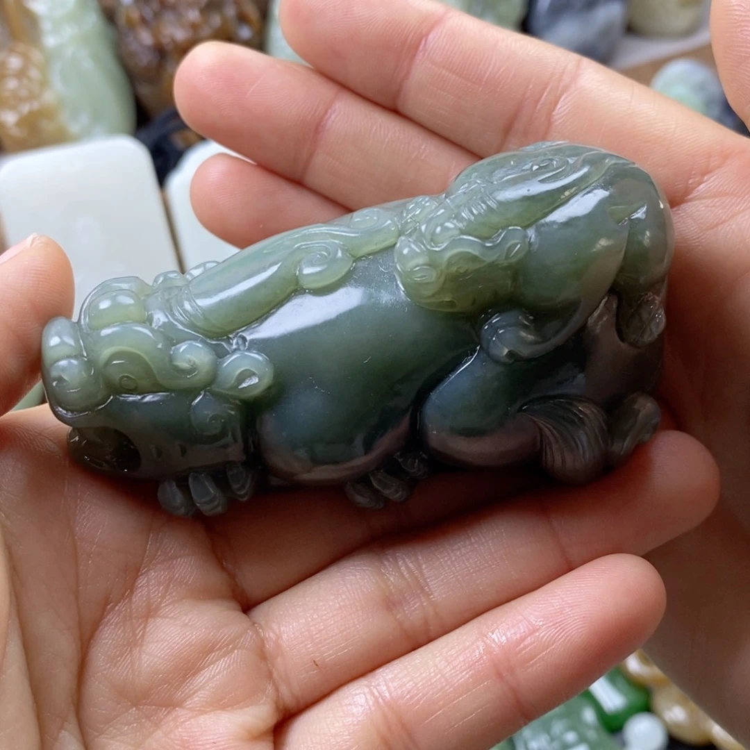 未镶嵌和田玉把件