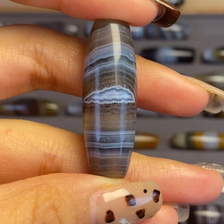 玛瑙/玉髓合金藏风蓝沁海浪花