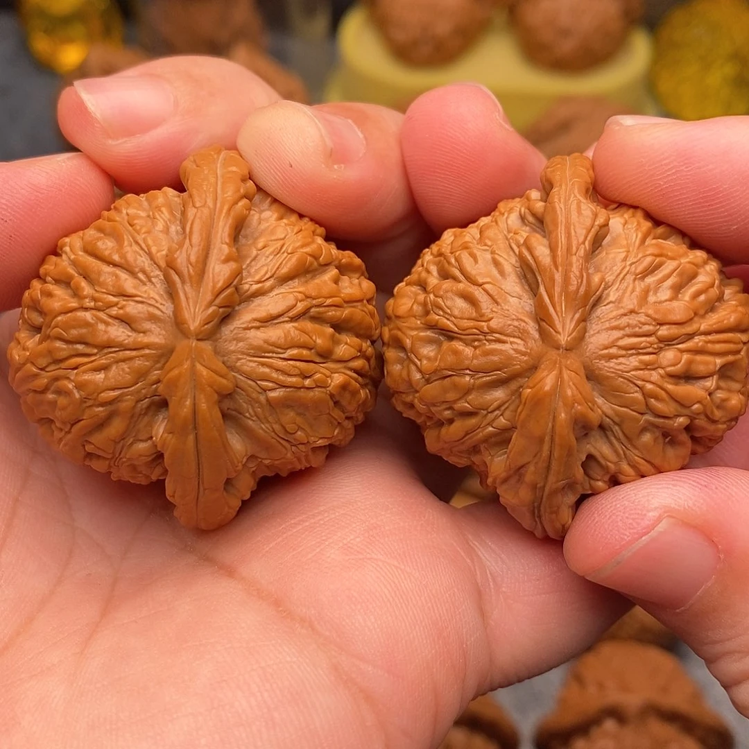 文玩核桃把件嘉***+41全白狮子