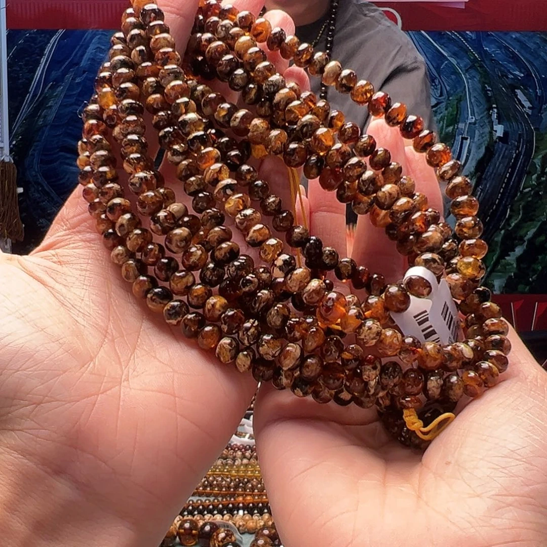 未镶嵌琥珀裸石抚顺琥珀20939七多样性发其一