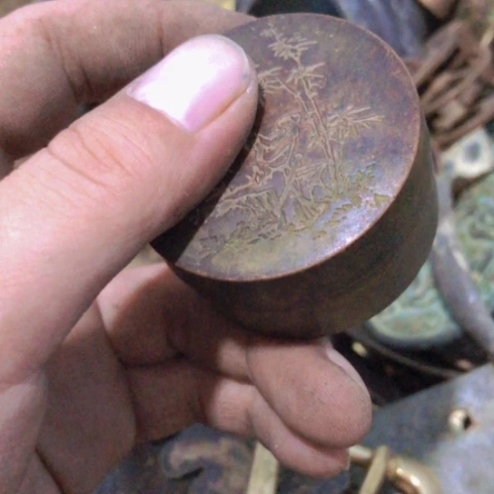 绿***山闪电购铜摆件工艺品