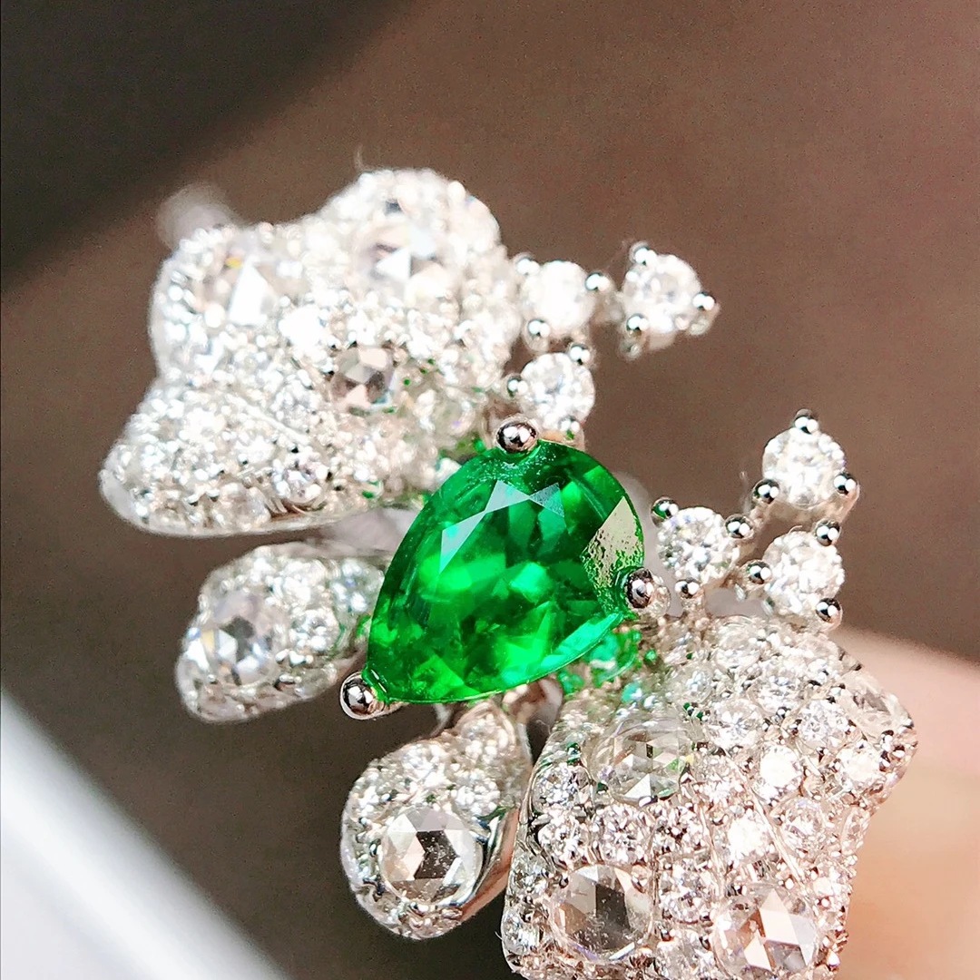 祖母绿戒指/0.64ct天然沃顿极微油祖母绿18K金钻石附GUILD证#GD