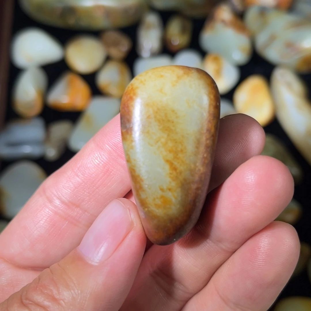 和田玉（糖玉）未镶嵌挂件47