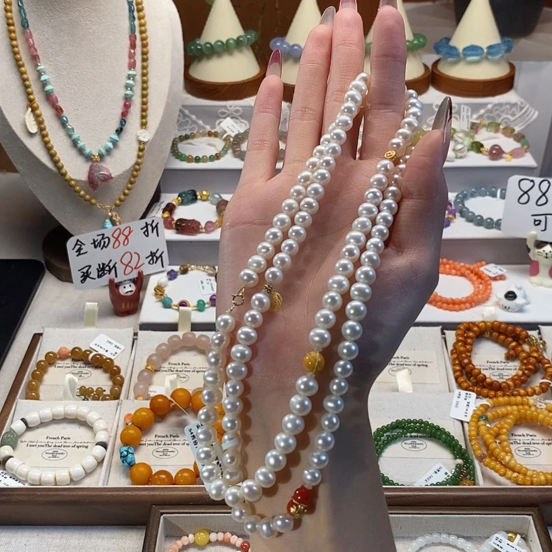 18K金镶嵌手链水晶