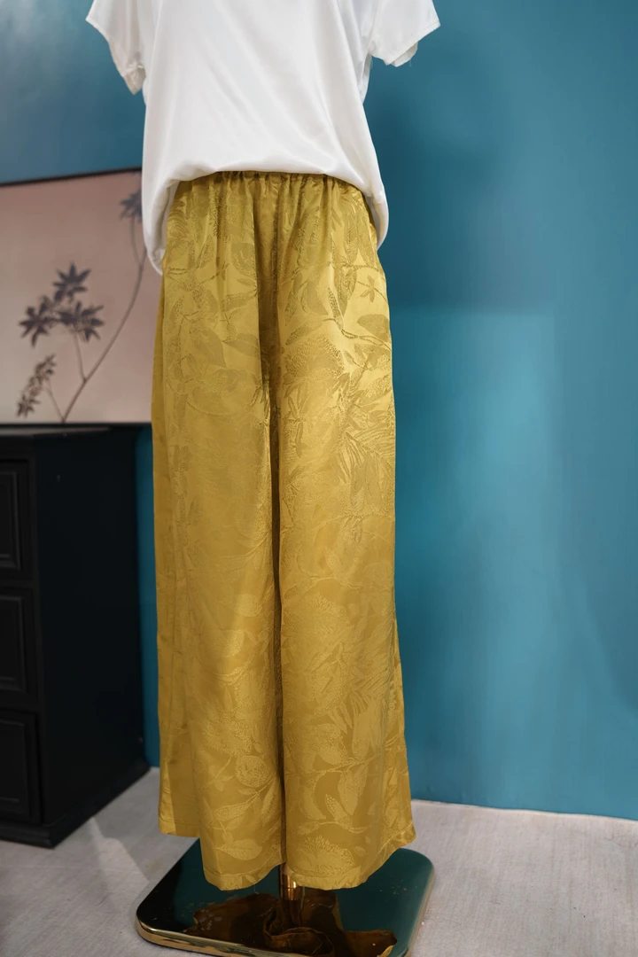 k071女士金色大甩裤