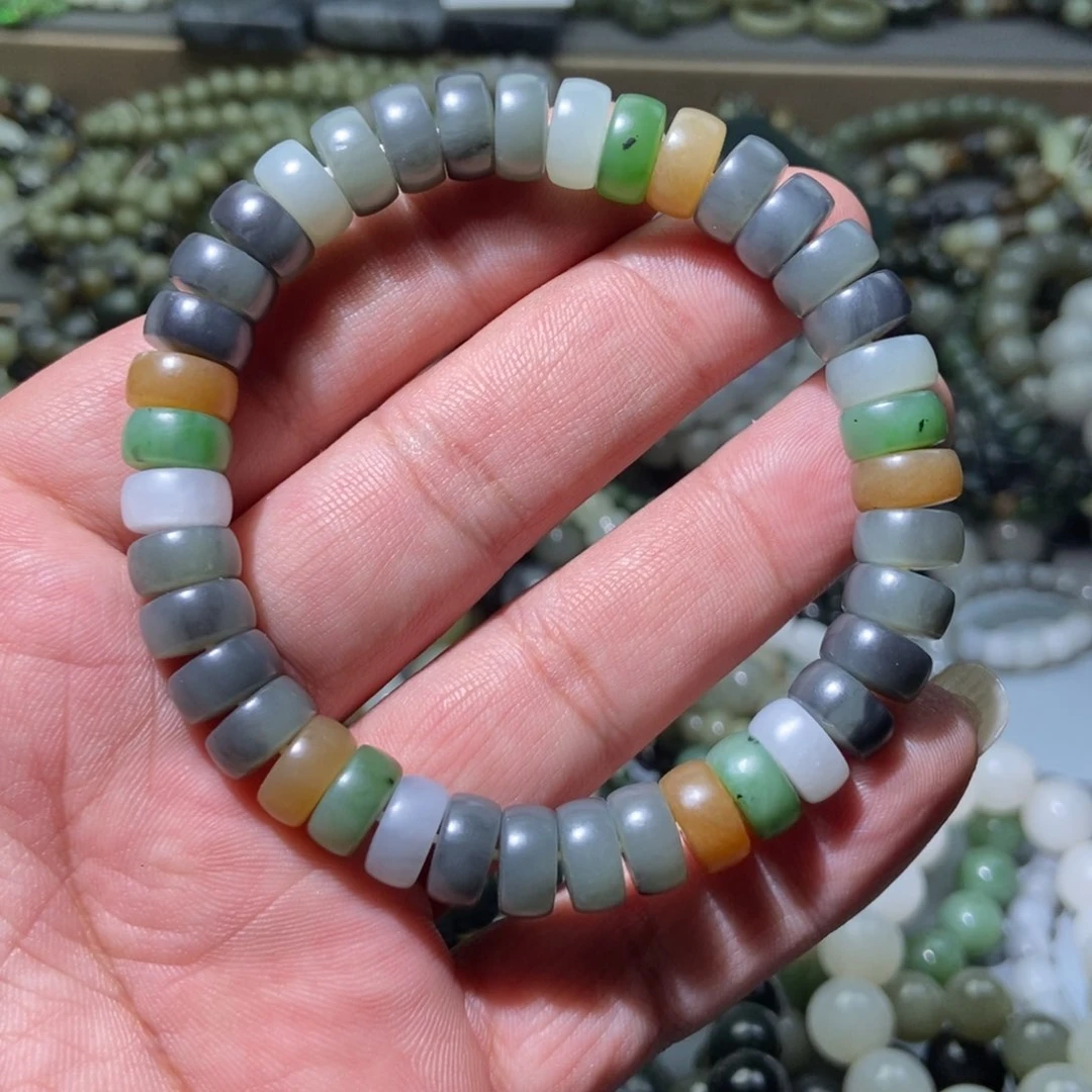 和田玉手链未镶嵌故****）