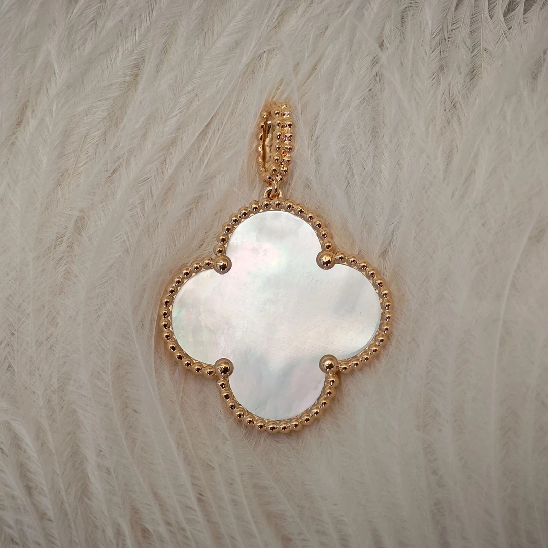 新品18K金26MM白贝母四叶草吊坠(不含链）